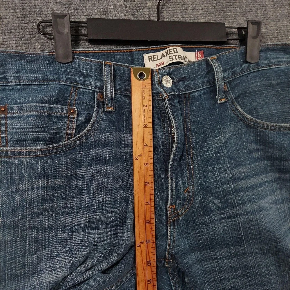 Vintage Levis 559 Jeans Mens 34x30 Blue Relaxed‎ Straight Denim Pants Y2K
